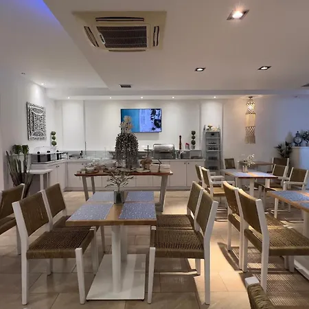 麦缇斯凯斯瑞泽顿斯酒店 3*