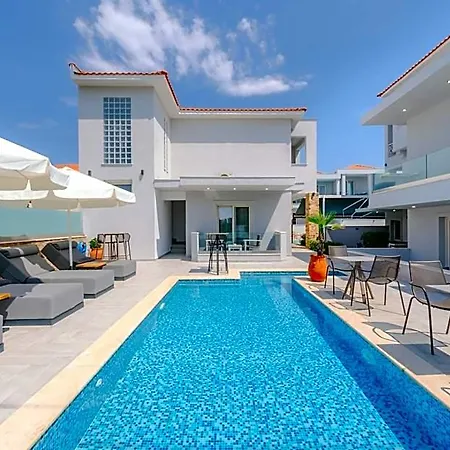 Metsikas Hotel